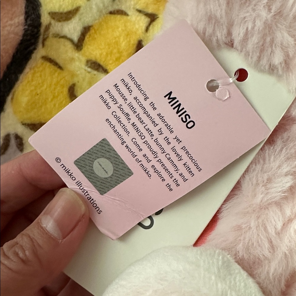 Mikko Bundle 1 - Picture 11 of 13